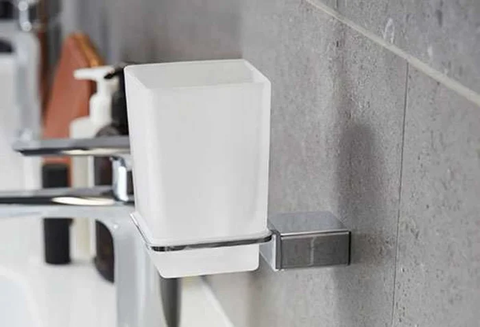 Miami Tumbler and Holder – Chrome